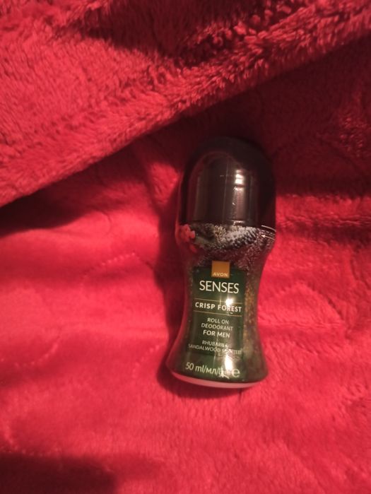 Avon Crisp Forest - Świąteczny dezodorant w kulce 50ml