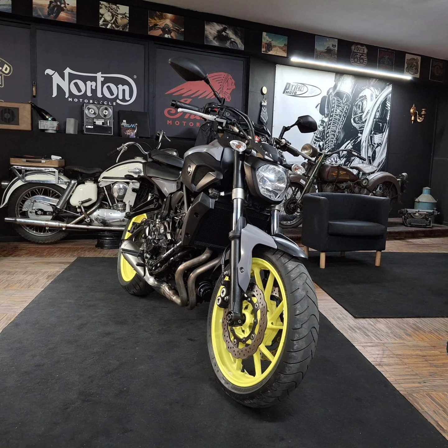 Yamaha MT 07 2016