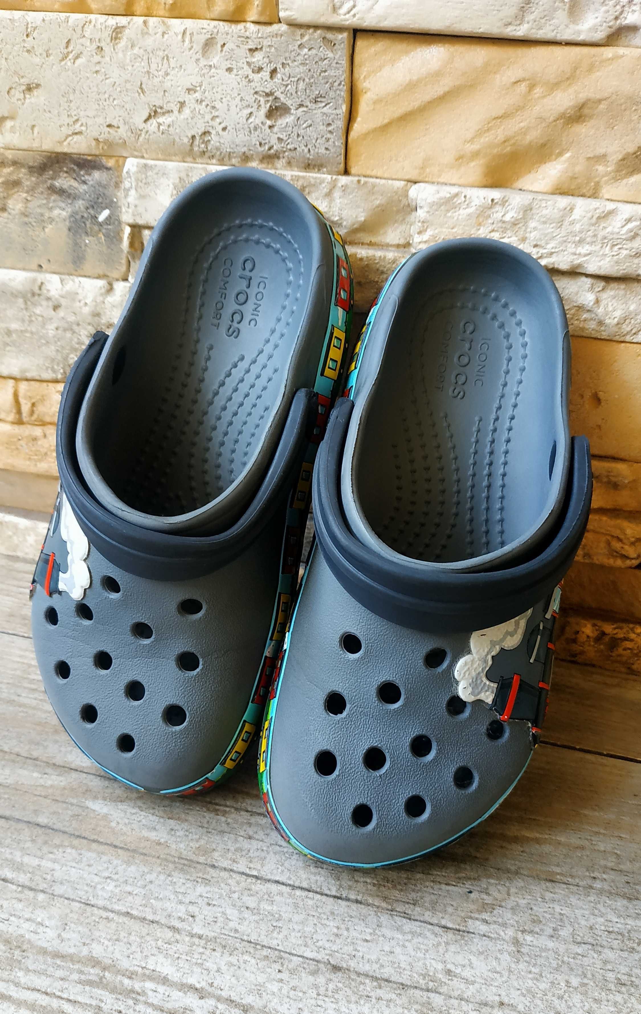 Босоніжки   Crocs c11