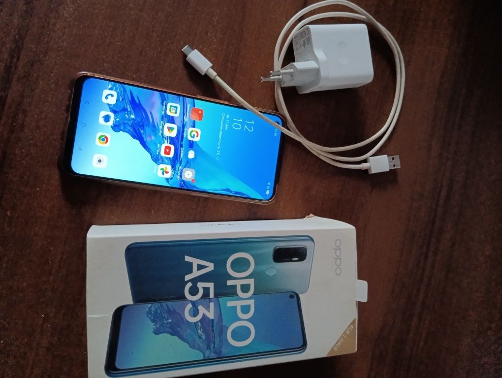 Продам смартфон Oppo A53