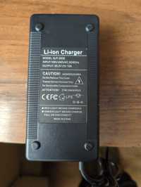 Зарядний пристрій Li-Ion 25,2 V 5 A
