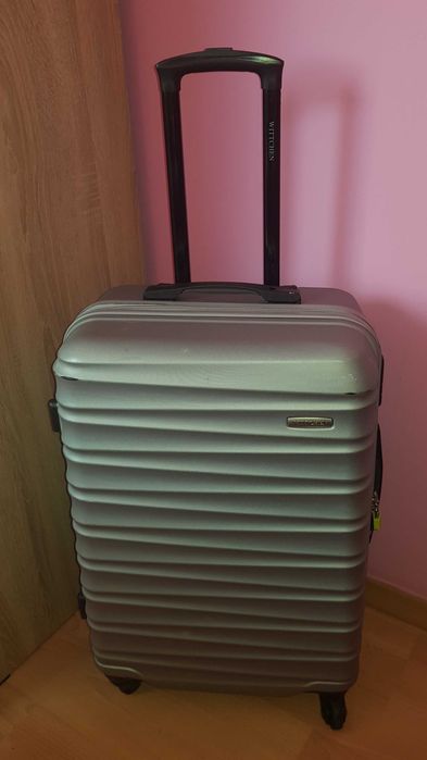 Walizka podróżna Witchen.