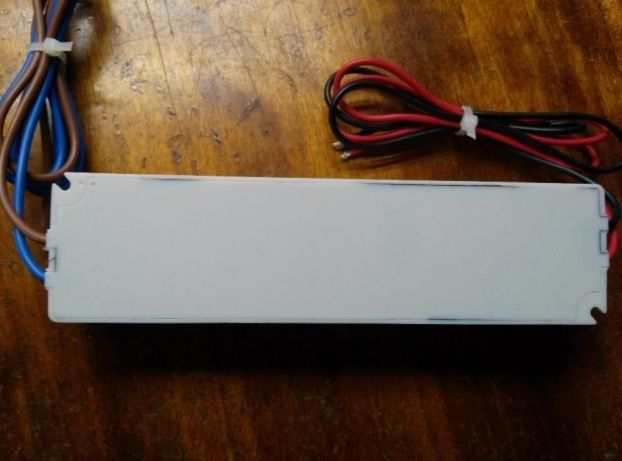 Блок питания герметичный Mean Well 60W 12V 5A IP67 LPV-60-12