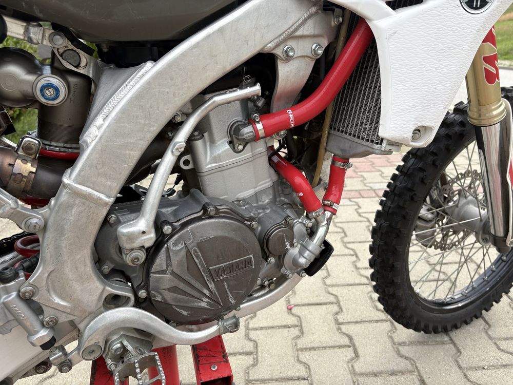 Yamaha yzf 450 cross 2011