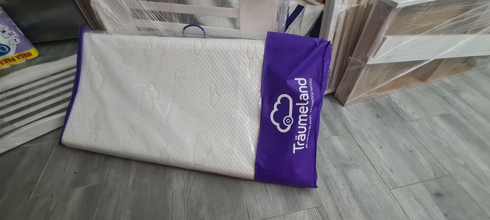 Łóżko (łóżeczko)