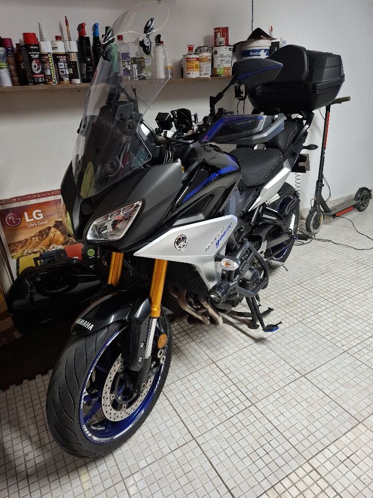 Mota yamaha 12/7