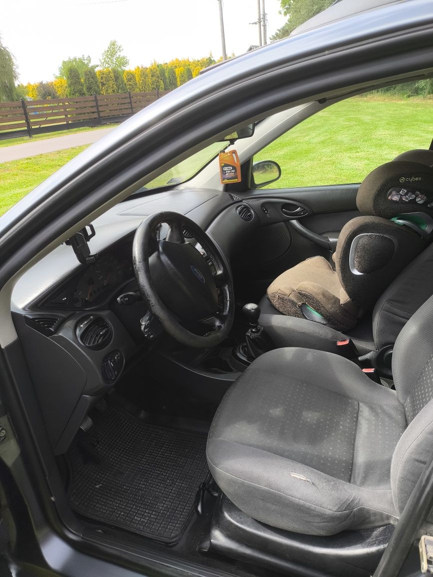 Ford Focus I kombi MK1 1,8 TDCi klimatyzacja