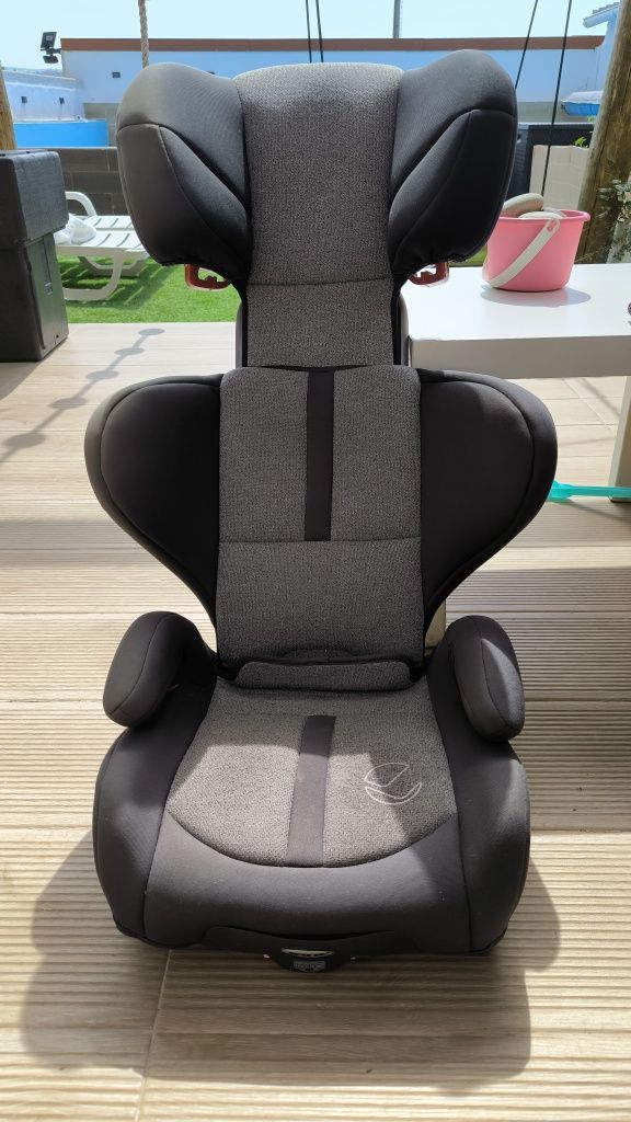Cadeira auto para bebé com isofix