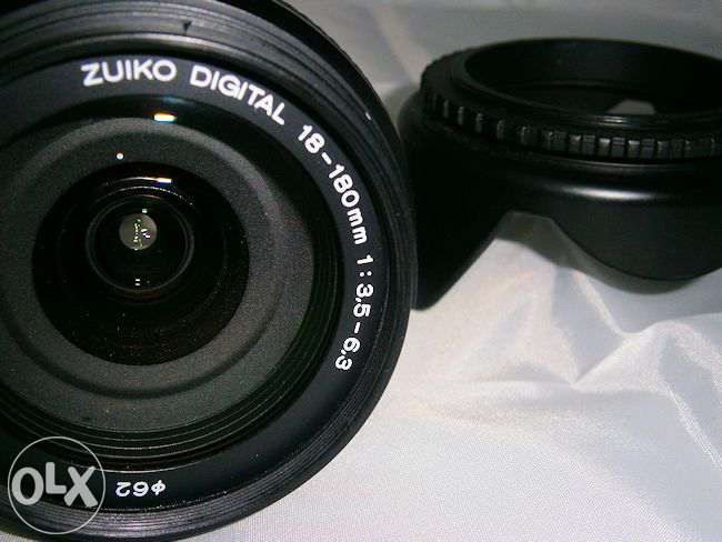 Lente Zuiko 18-180mm Olympus Teleobjectiva cm Nova!