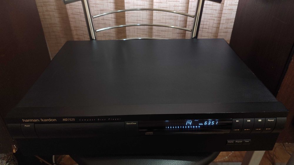 Сд/Cd Проирыватель Harman/Kardon HD7525 .Dac 4х PCM-61. Состояние !