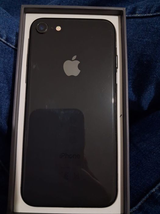 IPhone 8 em bom estado