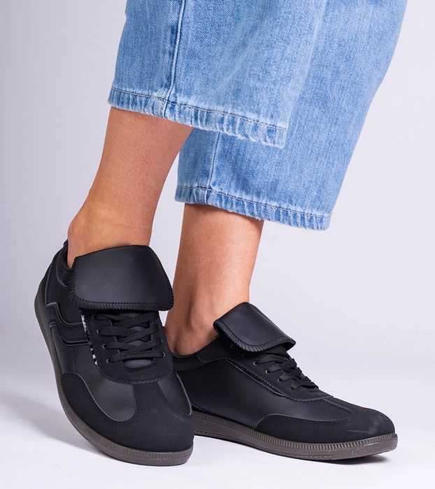 Czarne niskie sneakersy sznurowane Edelmira