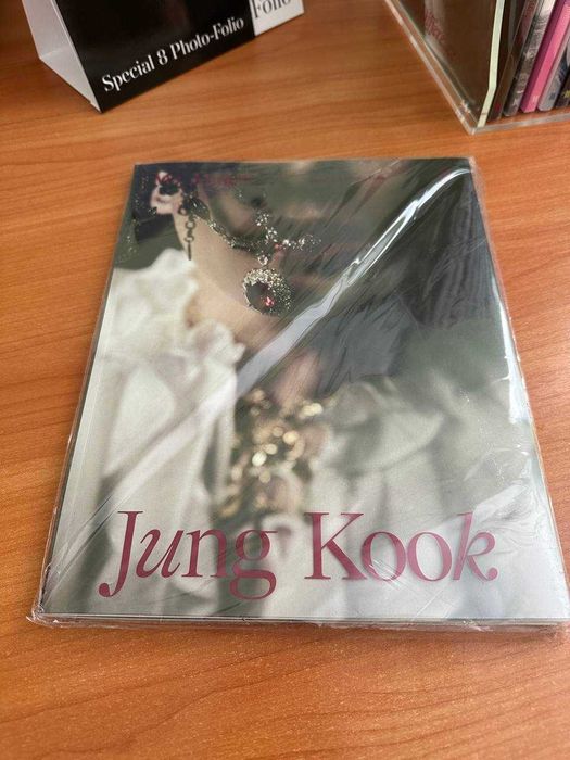 Фотобук Чонгука BTS
