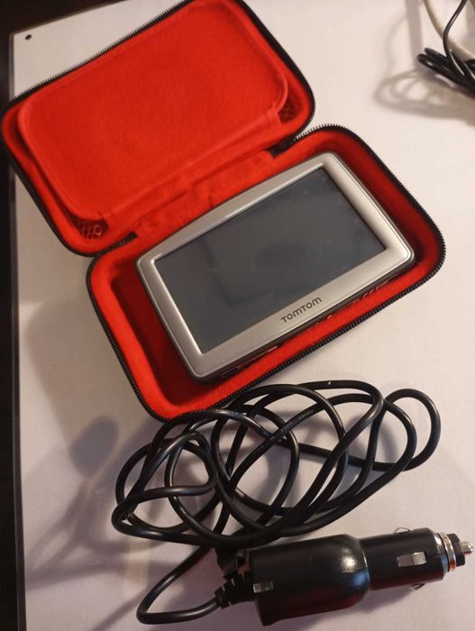 GPS TomTom XL com bolsa