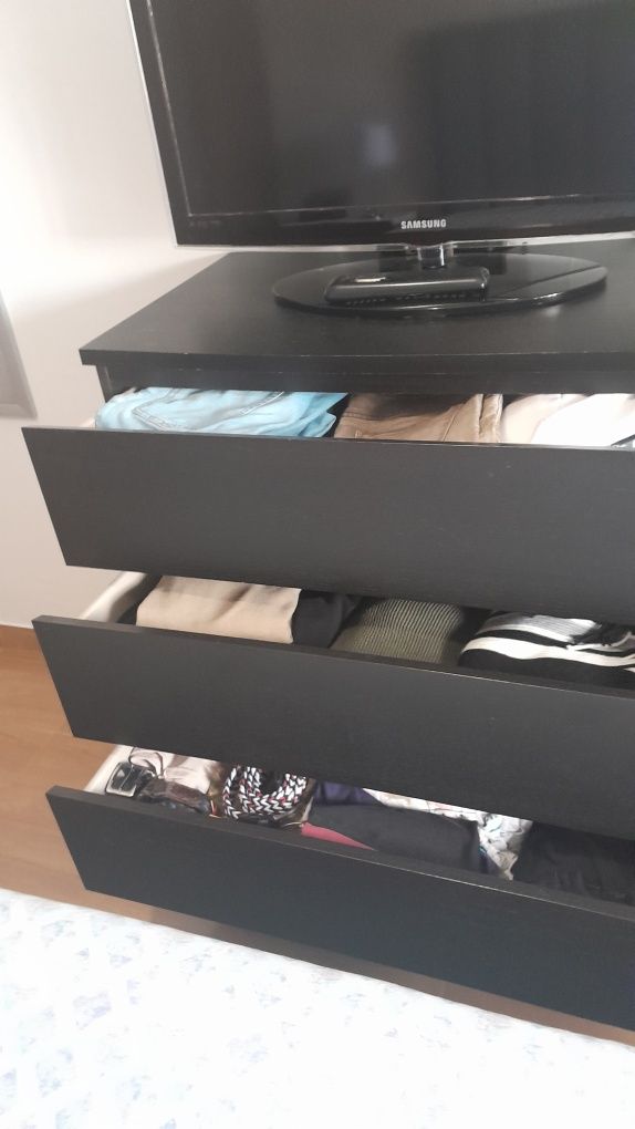 Cômoda malm preto