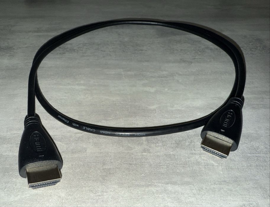 Кабель USB, SATA, заглушка на корпус PCI-e, коннектори RJ45