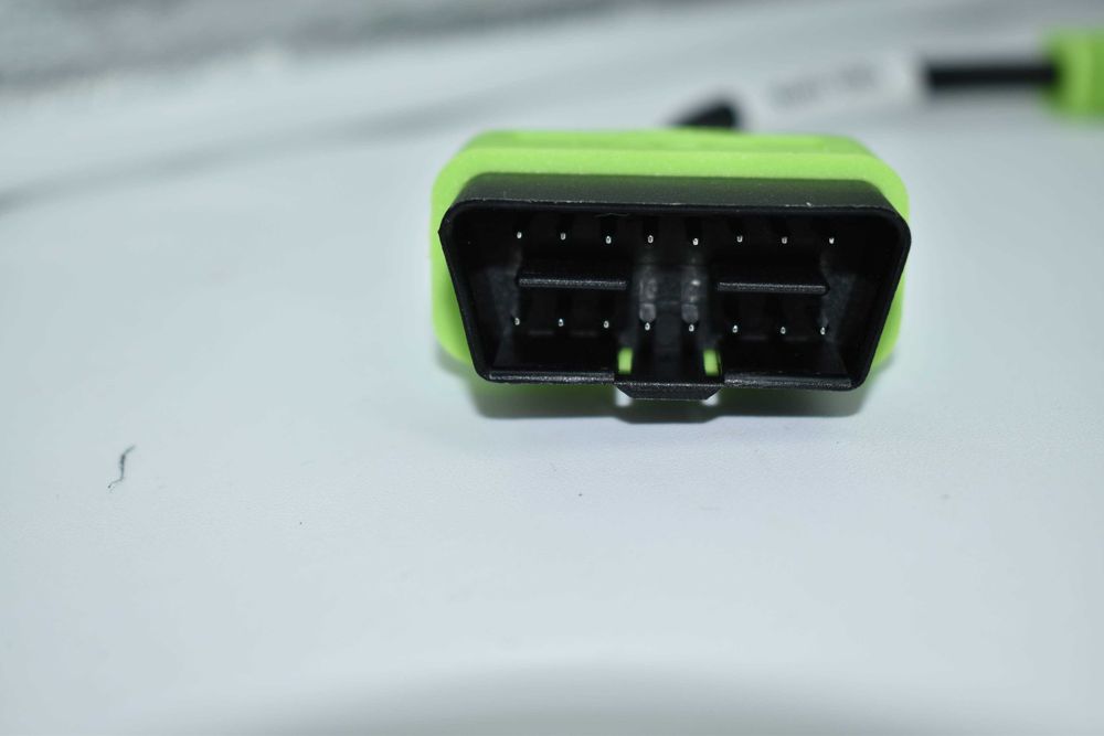 Máquina Diagnóstico OBD Mota – OBD profissional moto + Kit Cabos M100