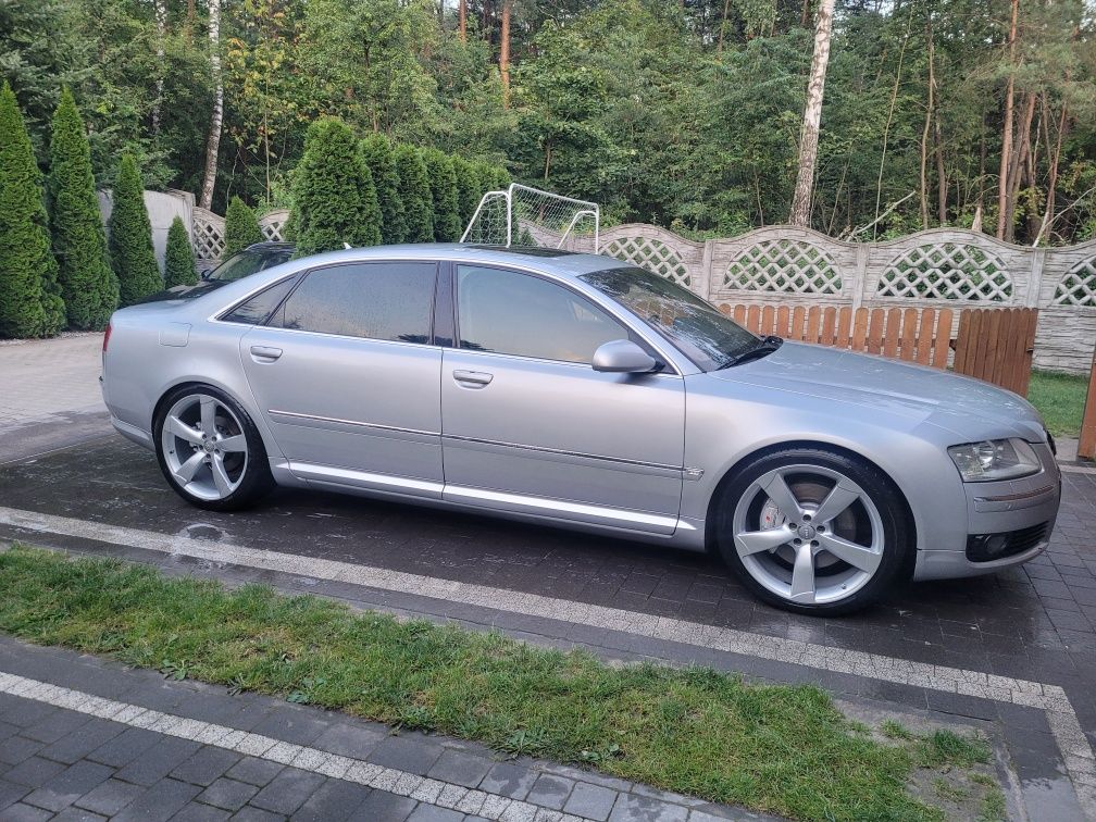 Audi A8L 4.2 TDI