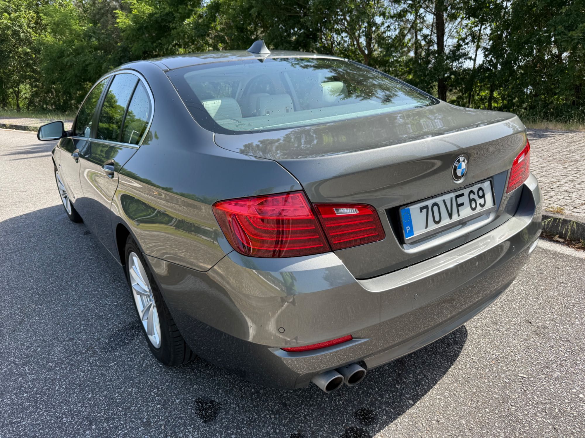 BMW 525d

Luxury Pack c/ 218 CV full extras Premium Selection.
