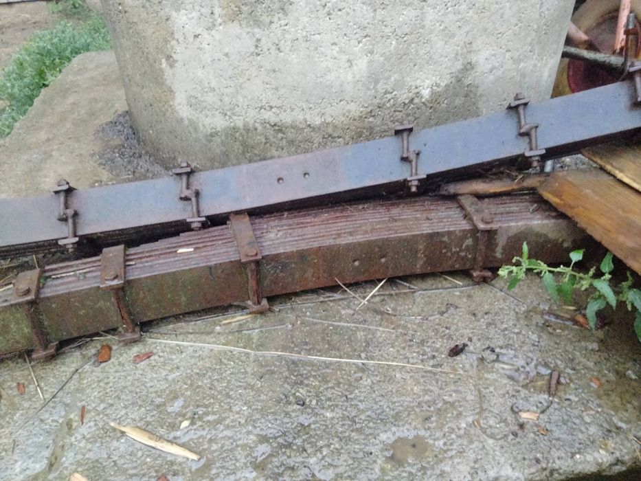 Ресори 2 шт великі