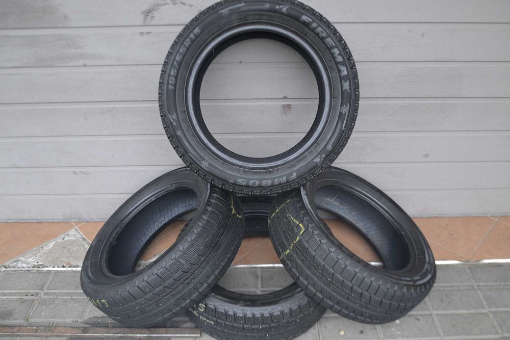 Opona zimowa 15" FireMax z 2021 roku 195/55/15 bież 7,9mm