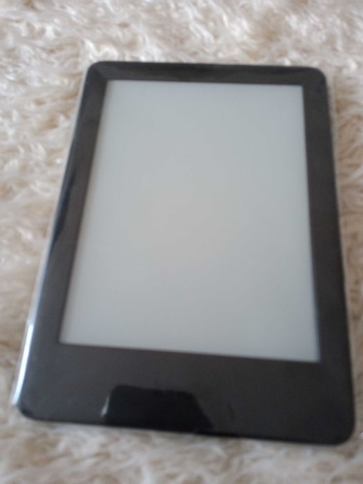 Amazon Kindle 10 (nowy, bez reklam)