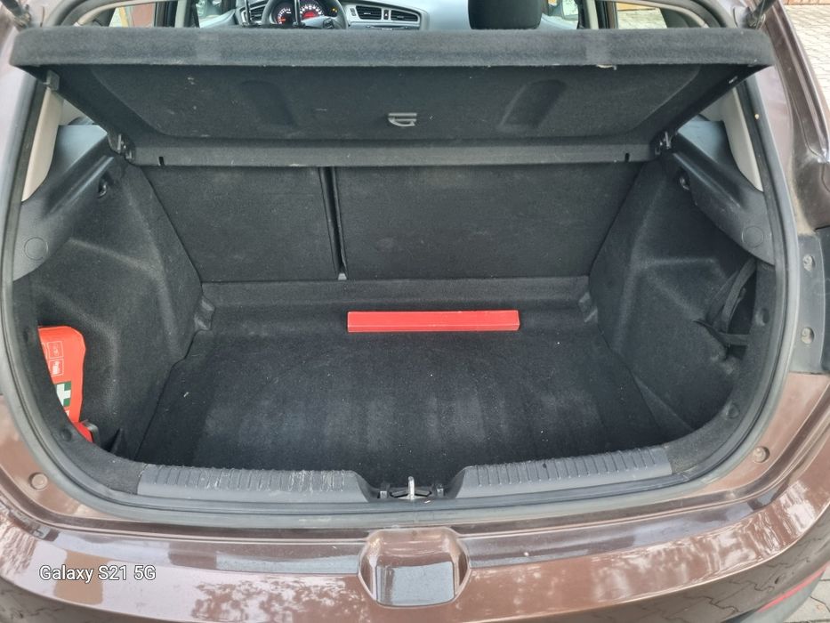 Sprzedam kia ceed 1.4 benzyna 2013rok