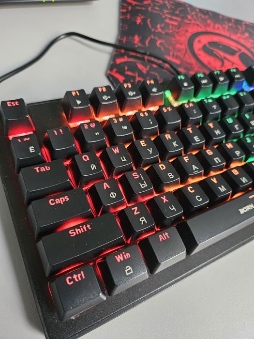 Механическая клавиатура MARVO KG-901 RED свитчи. НОВАЯ