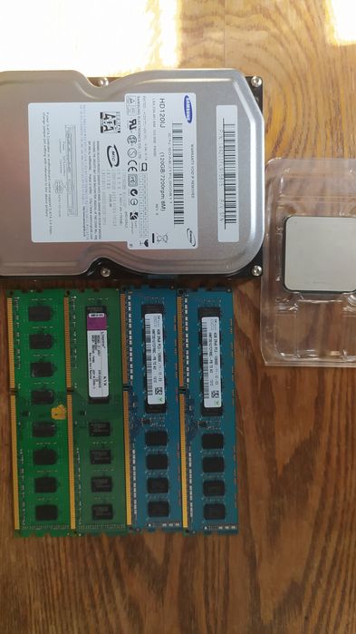 Ddr3, amd phenom II x3 720, hdd samsung 120 gb