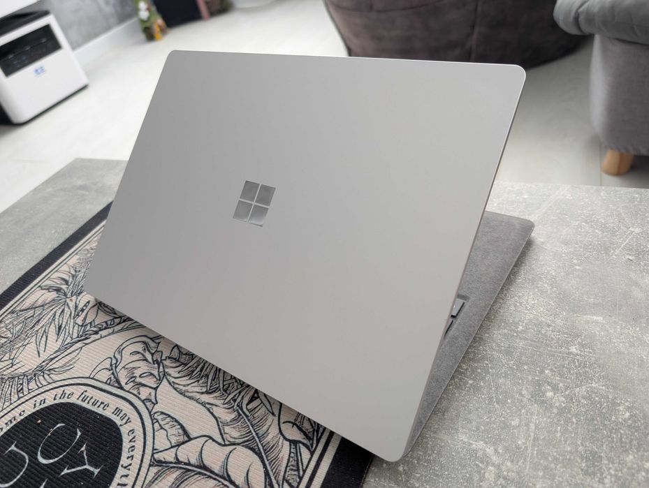 Microsoft Surface Laptop 3 i5-1035G7 8GB 128GB Ноутбук Сенсор ПК