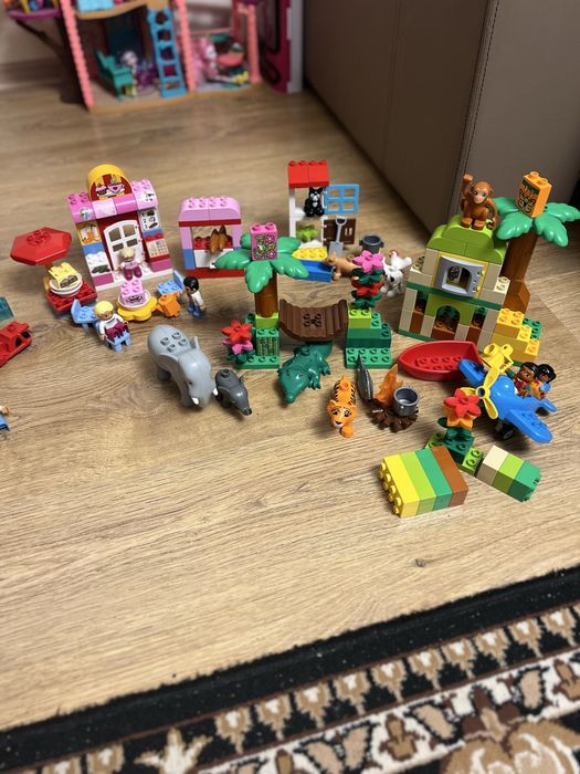 Lego duplo,конструктор кафе,джунглі.Одним лотом.