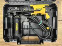 Młotowiertarka udarowa DeWalt D25133 | skrzynka TSTak