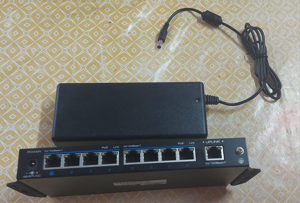 UTP3-SW08-TP120 8-портовый PoE коммутатор