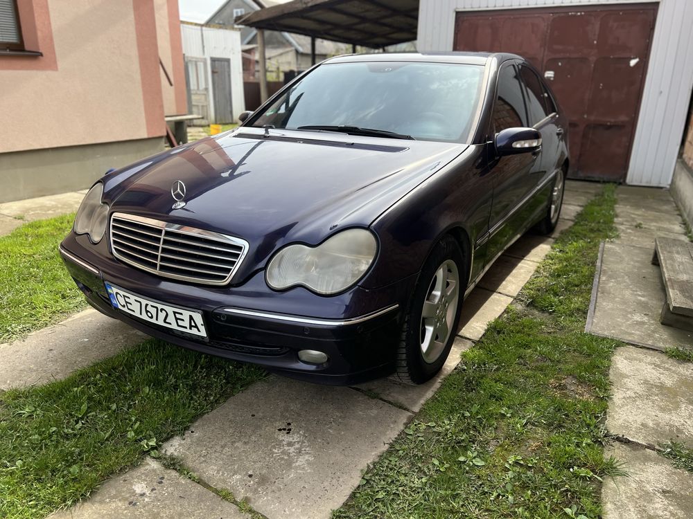 Mercedes-Benz C-class w203 2.2 cdi Мерседес