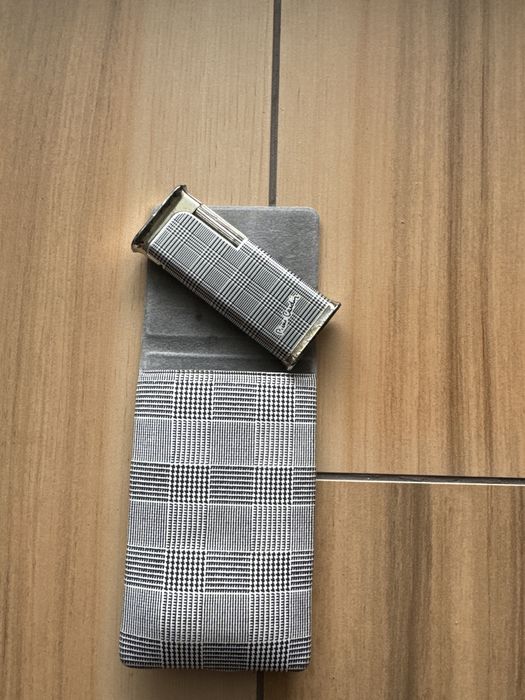 Isqueiro e esferografica Pierre Cardin
