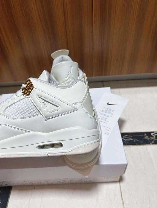 Buty meskie Mokasyny Jordan_4_Retro_Metallic_Gold  R.42