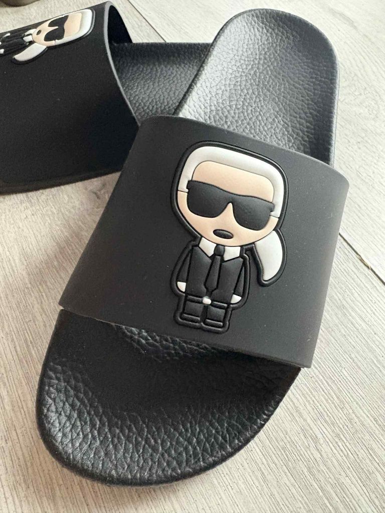 Klapki Karl czarne r 39  nowe