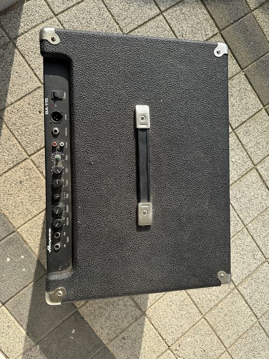 Wzmacniacz do basu Ampeg BA 115 combo