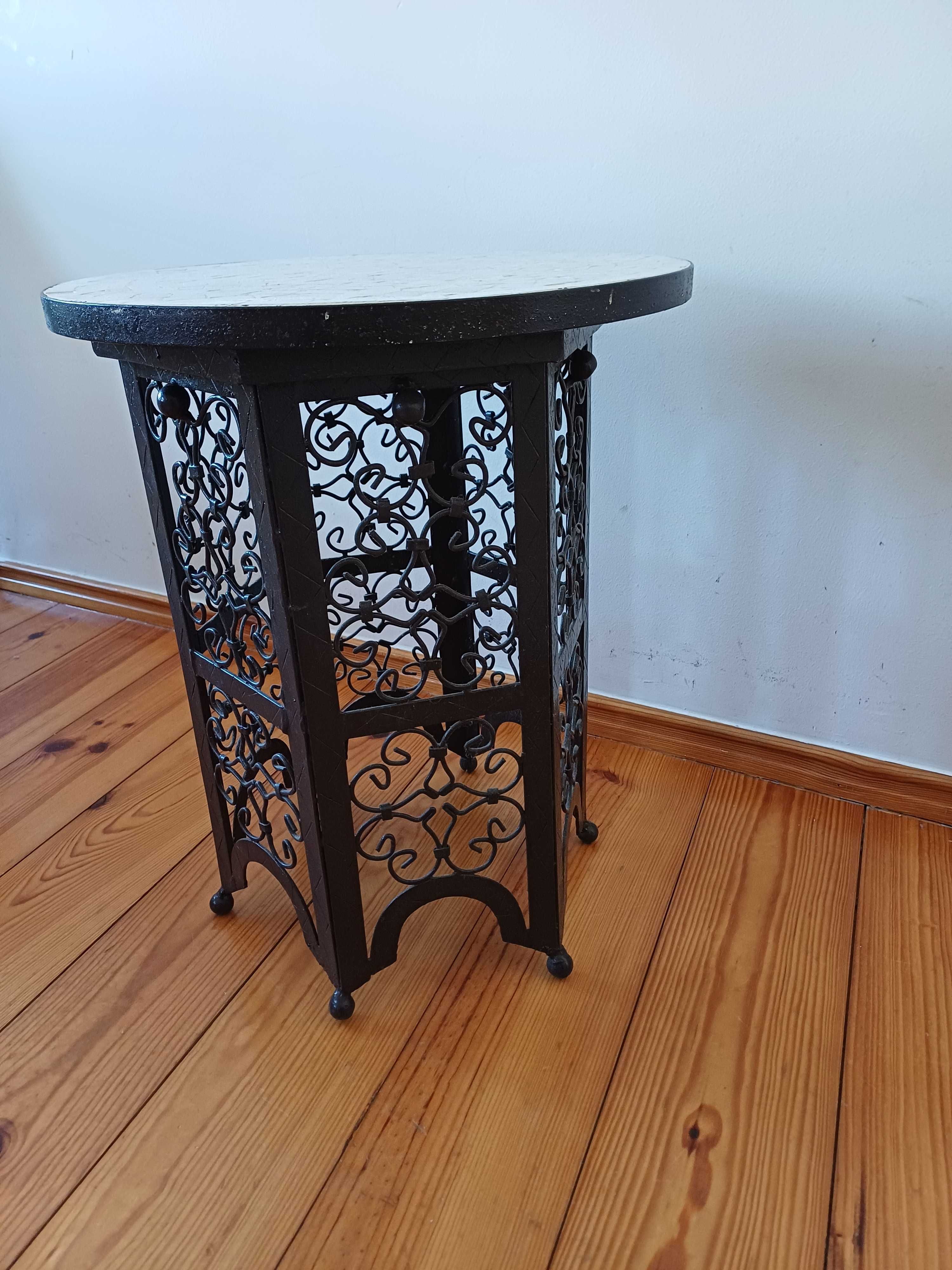 Mesa estilo marroqui
