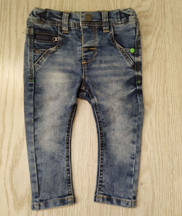 Spodnie dżinsowe dziecięce