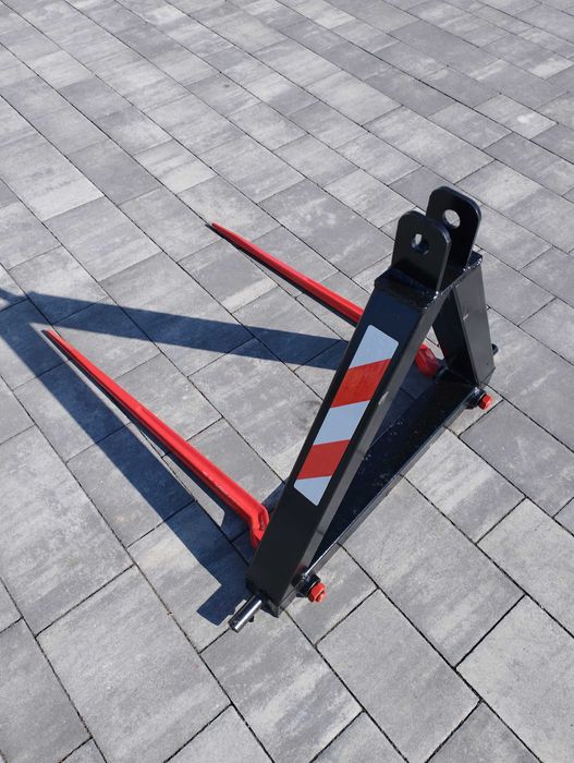 Ramka do Bel z kłami na Tylni Tuz do Ciągnika Szybka wysyłka