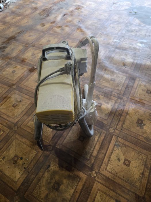 Покрасочный апарат