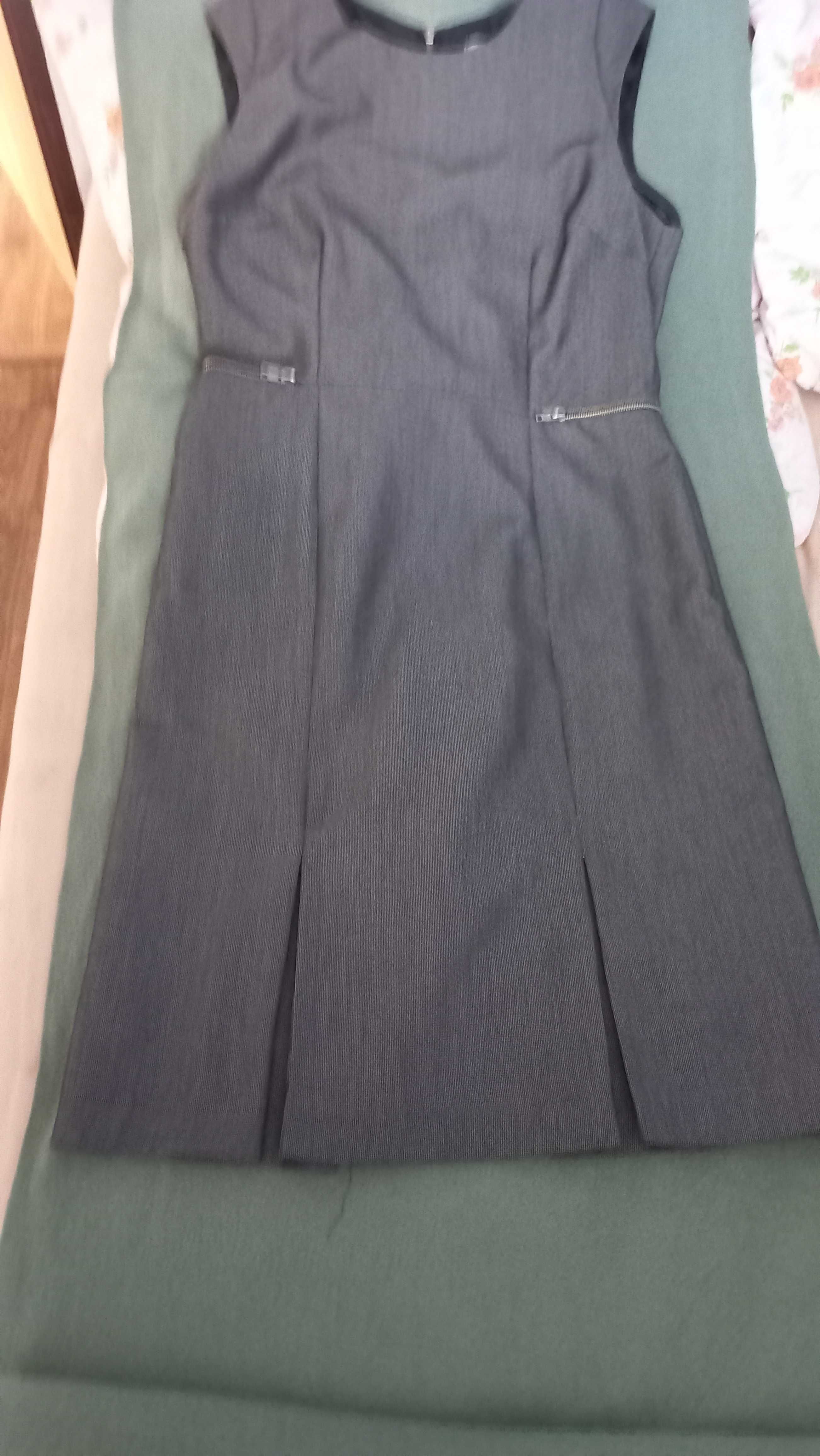 Elegancka sukienka na oficjalne spotkania