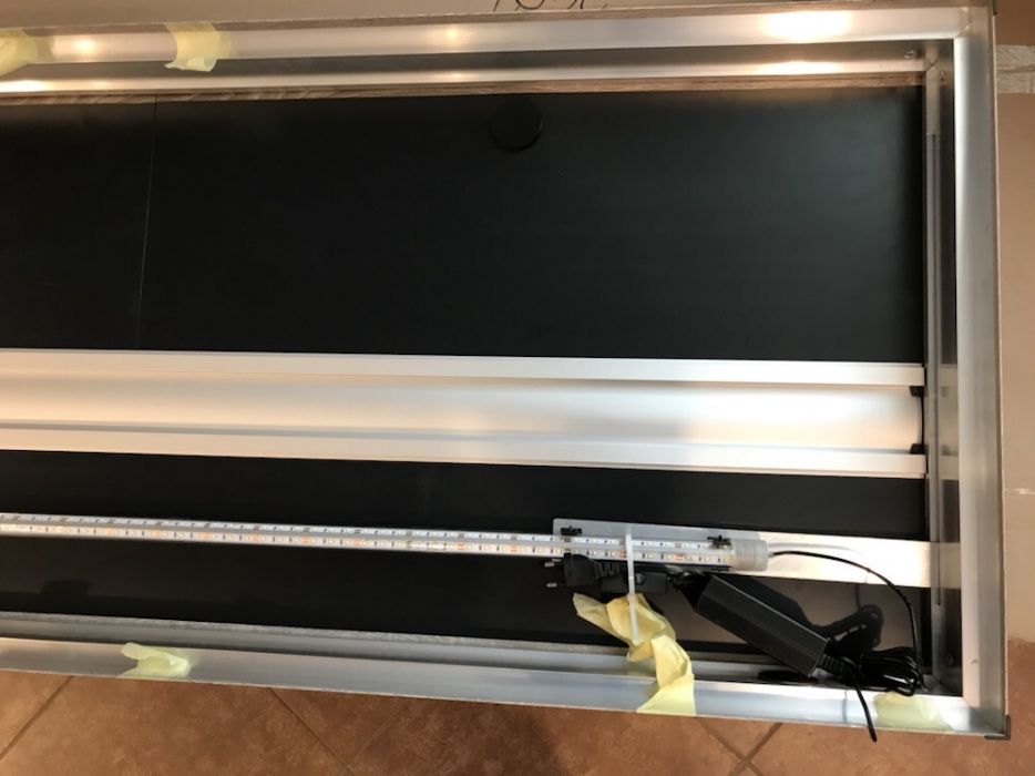 Pokrywa aluminiowa 160x60 36W LED Diversa