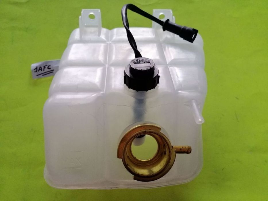 Depósito água radiador Iveco Daily NOVO