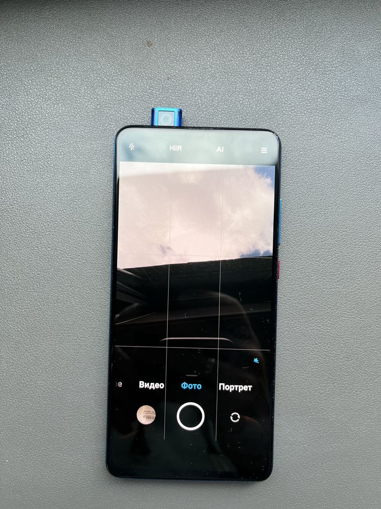 Продаю б/в смартфон Xiaomi Mi 9T 6/128GB Blue