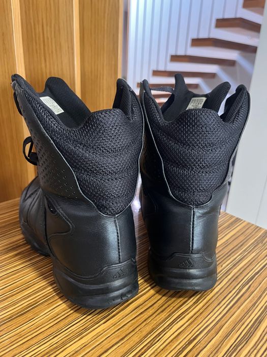 Botas adidas  taticas