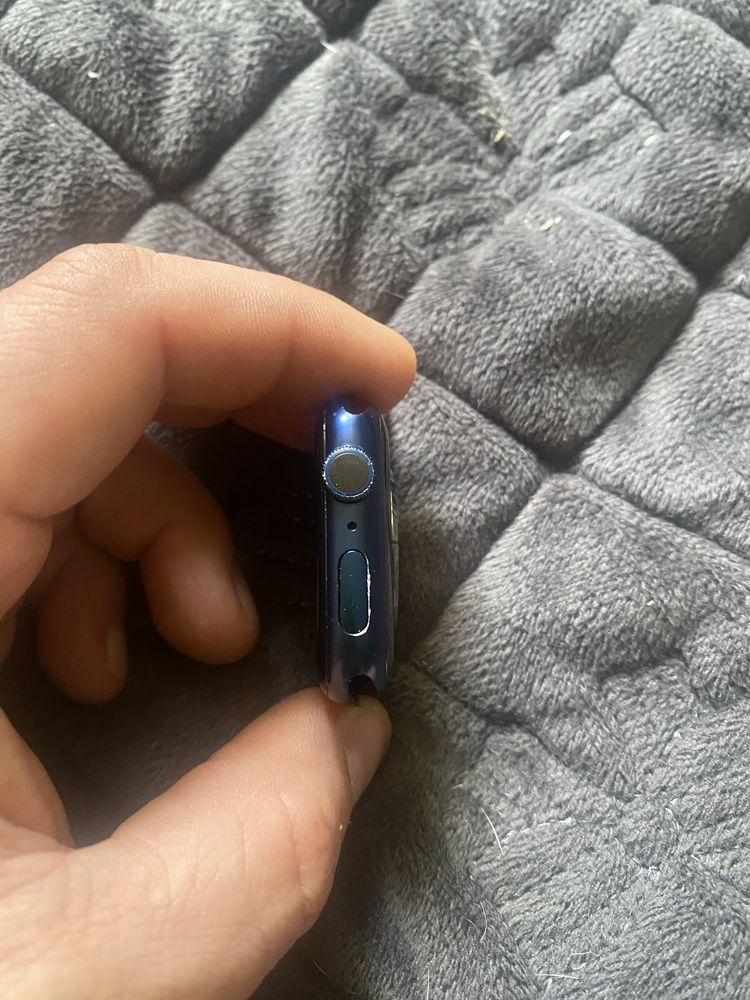 Продам apple watch 6 44mm