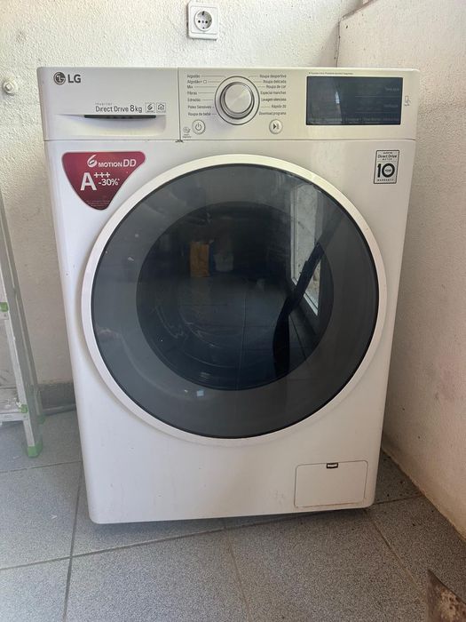 Máquina de Lavar Roupa LG