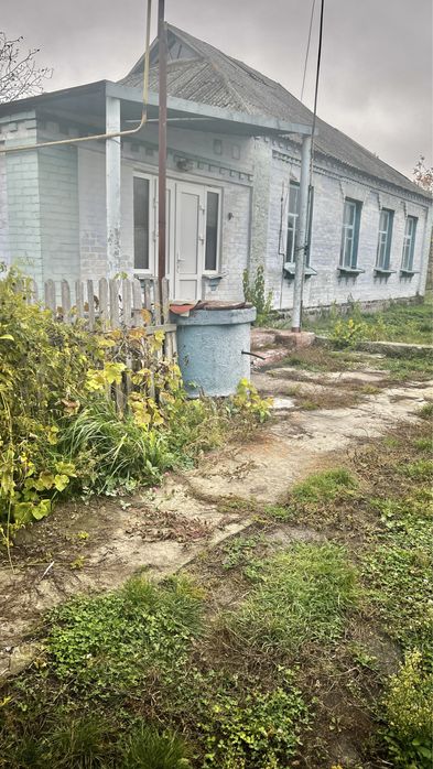 Терміново! Продам добротний цегляний будинок в Михайлівці